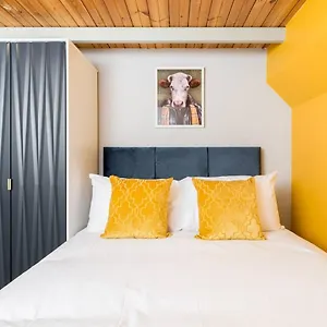 Apartment The Exquisite Duplex Of, Nottingham