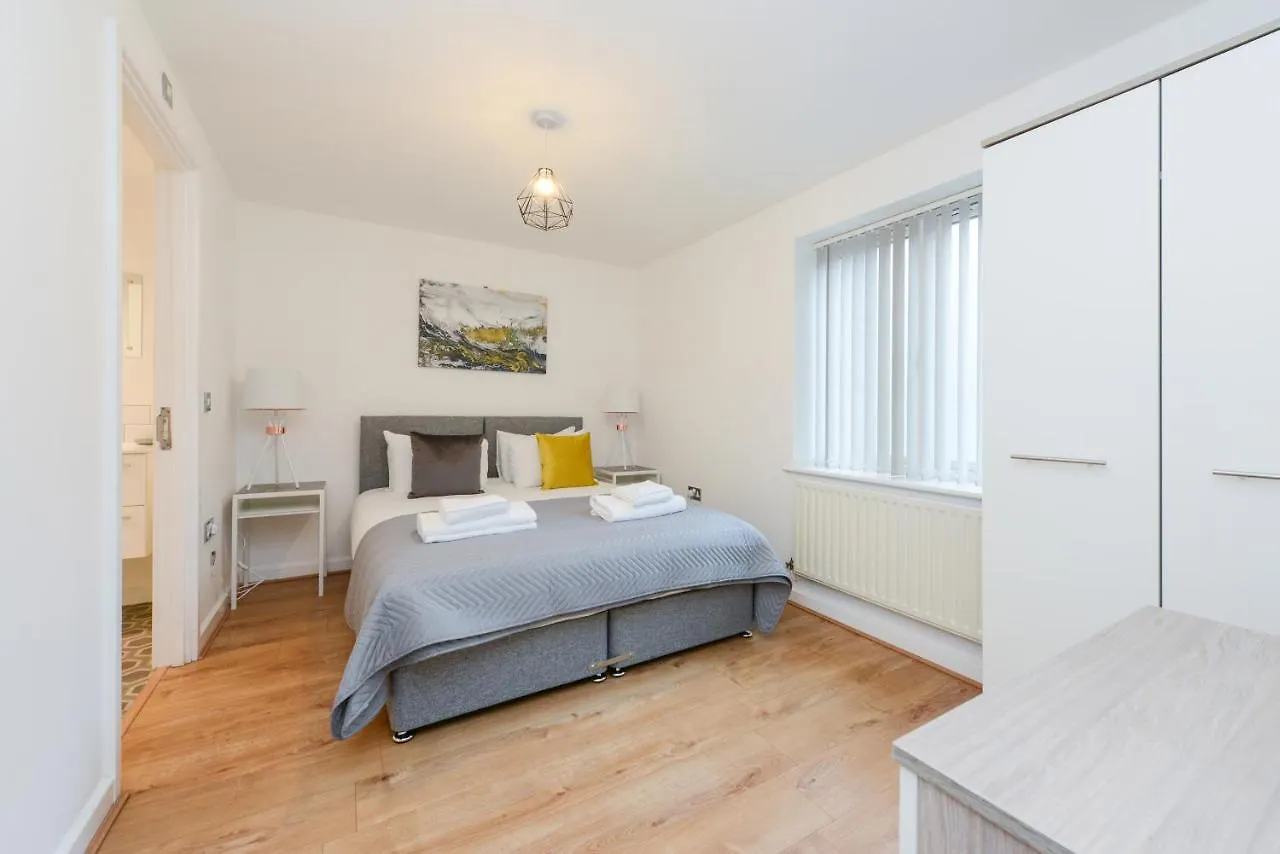 The Zone - Vibrant City Centre Apartment Nottingham